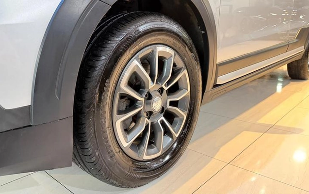 imagem-https://www.socarrao.com.br/sc-vehicle-images-prod/4175441/1791290493157-8516525_2_B_d3c6ea1e3e.jpeg