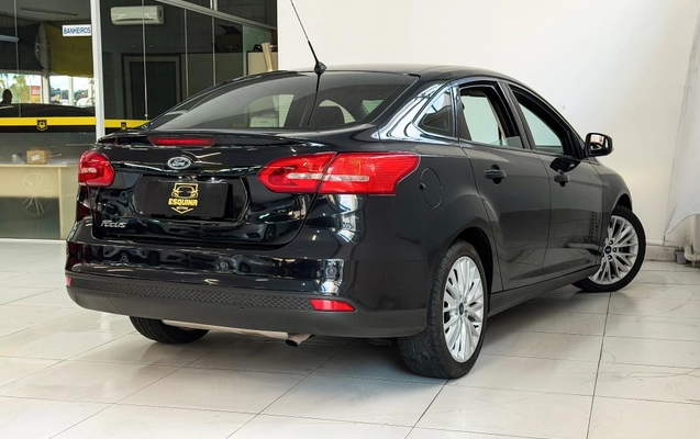 imagem-https://www.socarrao.com.br/sc-vehicle-images-prod/4175465/1790626723825-a1fae4f10f8e42888ce16d4714beda67_1780689976778.jpg
