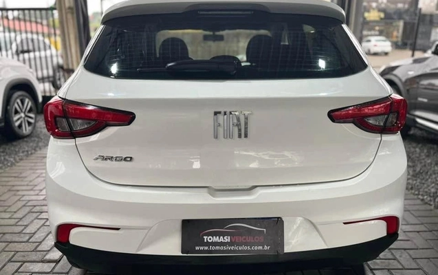 imagem-https://www.socarrao.com.br/sc-vehicle-images-prod/4175473/1790626758884-4.jpg