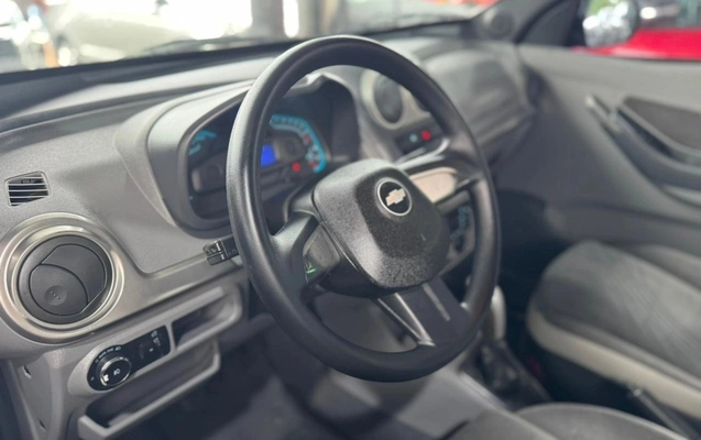 imagem-https://www.socarrao.com.br/sc-vehicle-images-prod/4175485/1790626765850-6.jpg