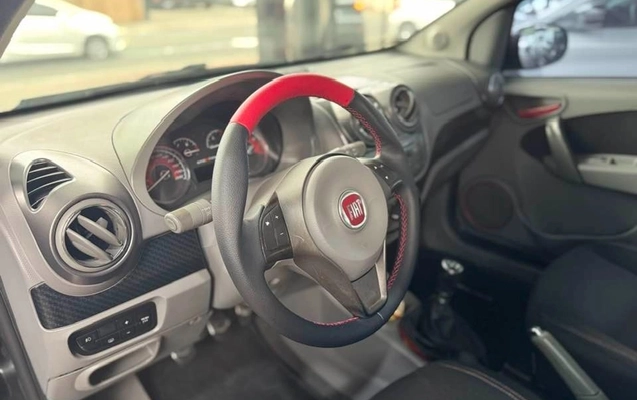 imagem-https://www.socarrao.com.br/sc-vehicle-images-prod/4175492/1790626771993-7.jpg
