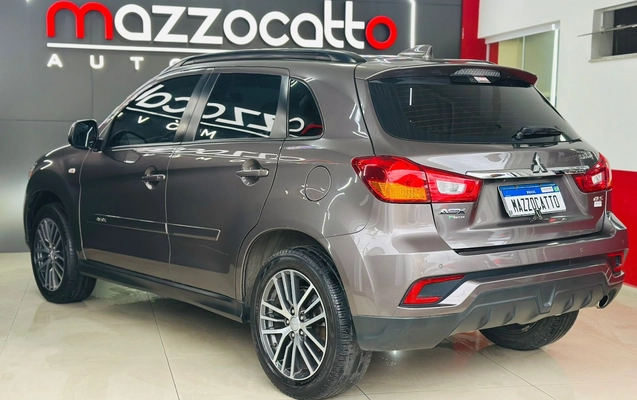 imagem-https://www.socarrao.com.br/sc-vehicle-images-prod/41755/1769988740602-6655103OR_1751374322_44_490.jpg