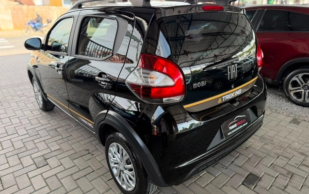 imagem-https://www.socarrao.com.br/sc-vehicle-images-prod/4175511/1790626784191-5.jpg