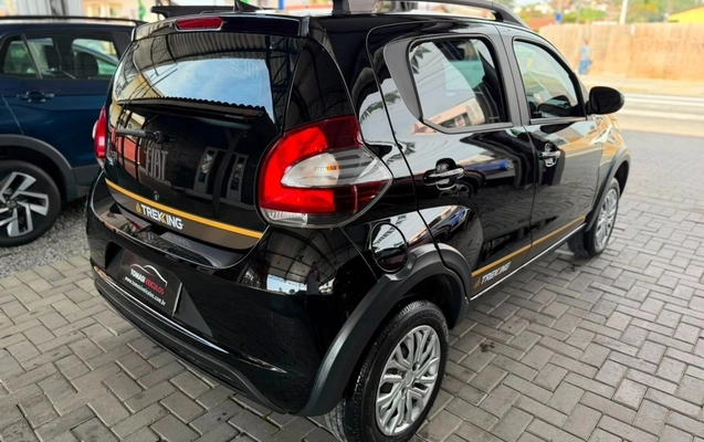 imagem-https://www.socarrao.com.br/sc-vehicle-images-prod/4175511/1790626784192-6.jpg