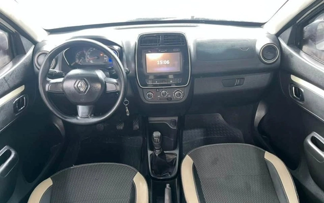 imagem-https://www.socarrao.com.br/sc-vehicle-images-prod/4175525/1790626792333-10.jpg