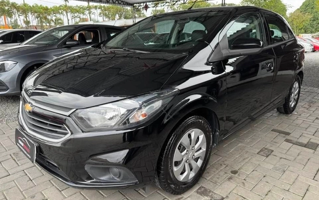 imagem-https://www.socarrao.com.br/sc-vehicle-images-prod/4175531/1790626798917-3.jpg