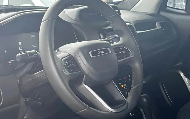 imagem-https://www.socarrao.com.br/sc-vehicle-images-prod/4175558/1790626815067-8.jpg