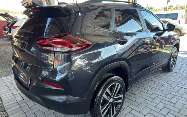 imagem-https://www.socarrao.com.br/sc-vehicle-images-prod/4175567/1790626823857-9_022859.jpg