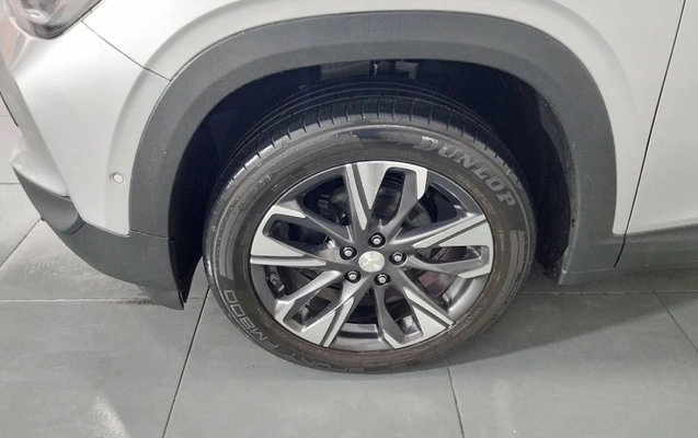 imagem-https://www.socarrao.com.br/sc-vehicle-images-prod/4175572/1790626848955-abqyvQ3gwfOxoOC8upOfVCBqE3p9a1H9.jpg