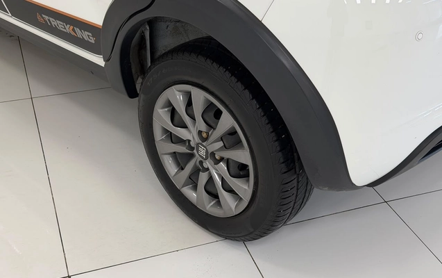 imagem-https://www.socarrao.com.br/sc-vehicle-images-prod/4175611/1790626904425-6335c7b23cc041f3ab0b2990d0448ae8_1790600379735.jpg
