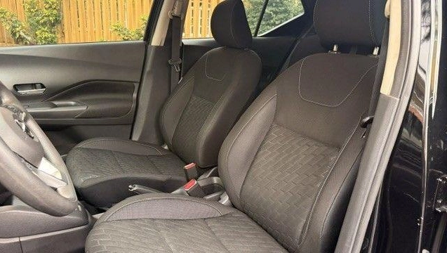 imagem-https://www.socarrao.com.br/sc-vehicle-images-prod/4175779/1790627052120-8522368_17_B_df632cca7e.jpeg