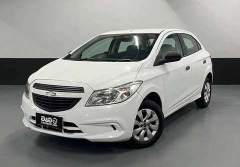 Chevrolet Onix 2015 Branco — foto 1 de 3