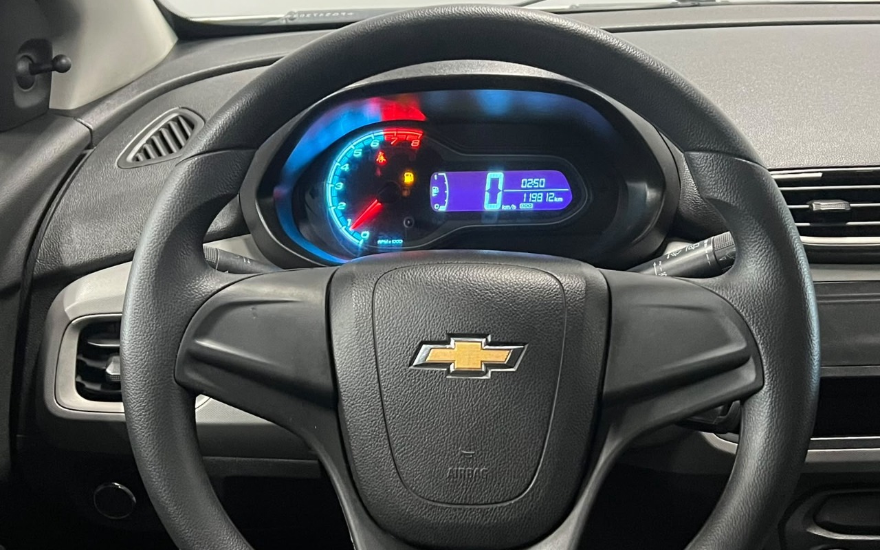 imagem-https://www.socarrao.com.br/sc-vehicle-images-prod/4175905/1790627190594-V2hhdHNBcHAgSW1hZ2UgMjAyNi0wOS0yNSBhdCAyMi4zMC4xMiAoMykuanBlZw.jpeg