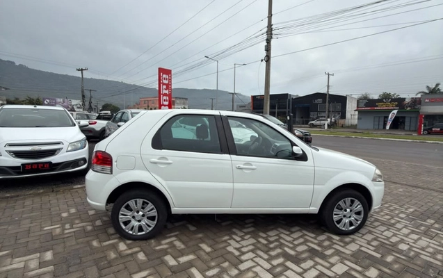 imagem-https://www.socarrao.com.br/sc-vehicle-images-prod/4175922/1790627255717-31VuBXqBNUVCnyVsgRERXFM1vkpFwKs3.jpg