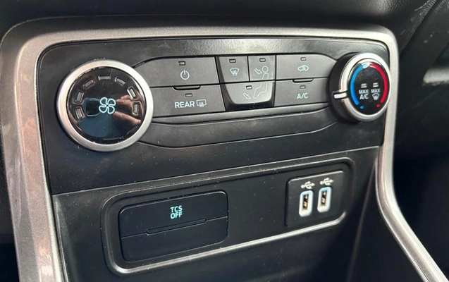 imagem-https://www.socarrao.com.br/sc-vehicle-images-prod/4176028/1790627499688-8424073_21_B_08db532393.jpeg