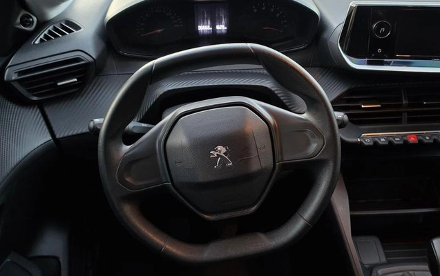 imagem-https://www.socarrao.com.br/sc-vehicle-images-prod/4176043/1790627673182-8501739_6_B_78afe3598b.jpeg