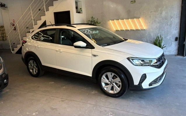imagem-https://www.socarrao.com.br/sc-vehicle-images-prod/4176058/1790627791102-z2nqVc9ksRNAxSG8q53C8DDyn4Ms0sXm.jpg