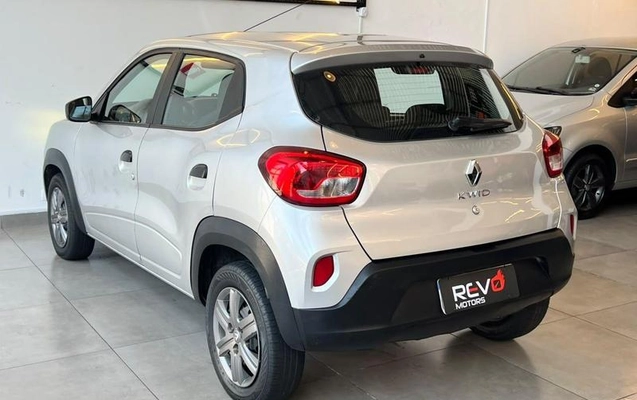 imagem-https://www.socarrao.com.br/sc-vehicle-images-prod/4176062/1790627824182-8509423_14_B_b2470d48fb.jpeg