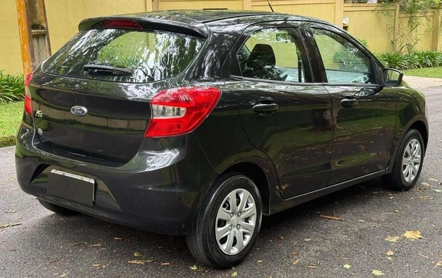 imagem-https://www.socarrao.com.br/sc-vehicle-images-prod/4176087/1791463862299-8346318_7_B_0b8ab97103.jpeg