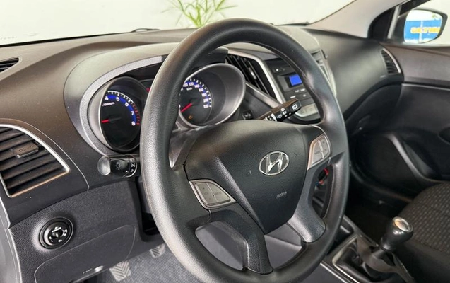imagem-https://www.socarrao.com.br/sc-vehicle-images-prod/4176189/1790627980887-8462381_11_B_f51fa1ab55.jpeg