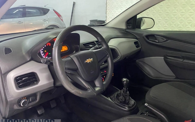 imagem-https://www.socarrao.com.br/sc-vehicle-images-prod/4176193/1791041256652-efef51cd7d7e4c3f9c20accaa07f6e87_1790627953579.jpg
