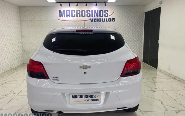 imagem-https://www.socarrao.com.br/sc-vehicle-images-prod/4176193/1791041256654-1a5d8b8e91d34935abd877e616c1149a_1790627953598.jpg