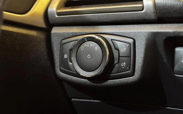 imagem-https://www.socarrao.com.br/sc-vehicle-images-prod/4176245/1790628101382-8505322_11_B_403299cfa1.jpeg