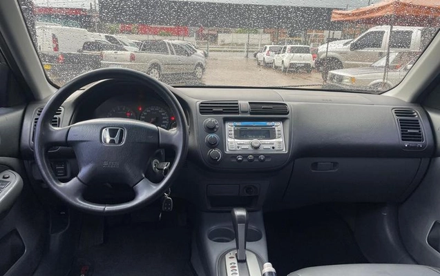 imagem-https://www.socarrao.com.br/sc-vehicle-images-prod/4176250/1790948227692-8512237_5_B_cc74ab0430.jpeg