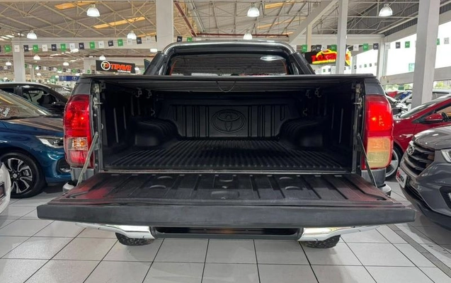 imagem-https://www.socarrao.com.br/sc-vehicle-images-prod/4176338/1790885974856-8506653_8_B_0297e6296b.jpeg