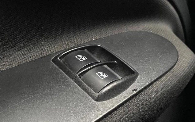 imagem-https://www.socarrao.com.br/sc-vehicle-images-prod/4176353/1790628313924-8515984_11_B_5e66899d12.jpeg
