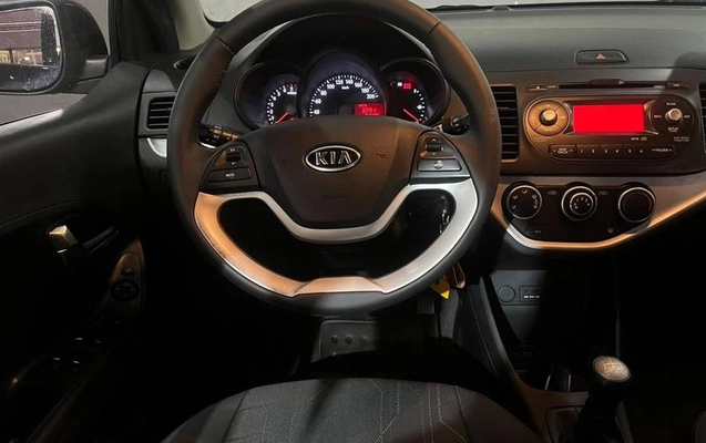 imagem-https://www.socarrao.com.br/sc-vehicle-images-prod/4176377/1791219733778-8520998_8_B_cd3a37e69d.jpeg