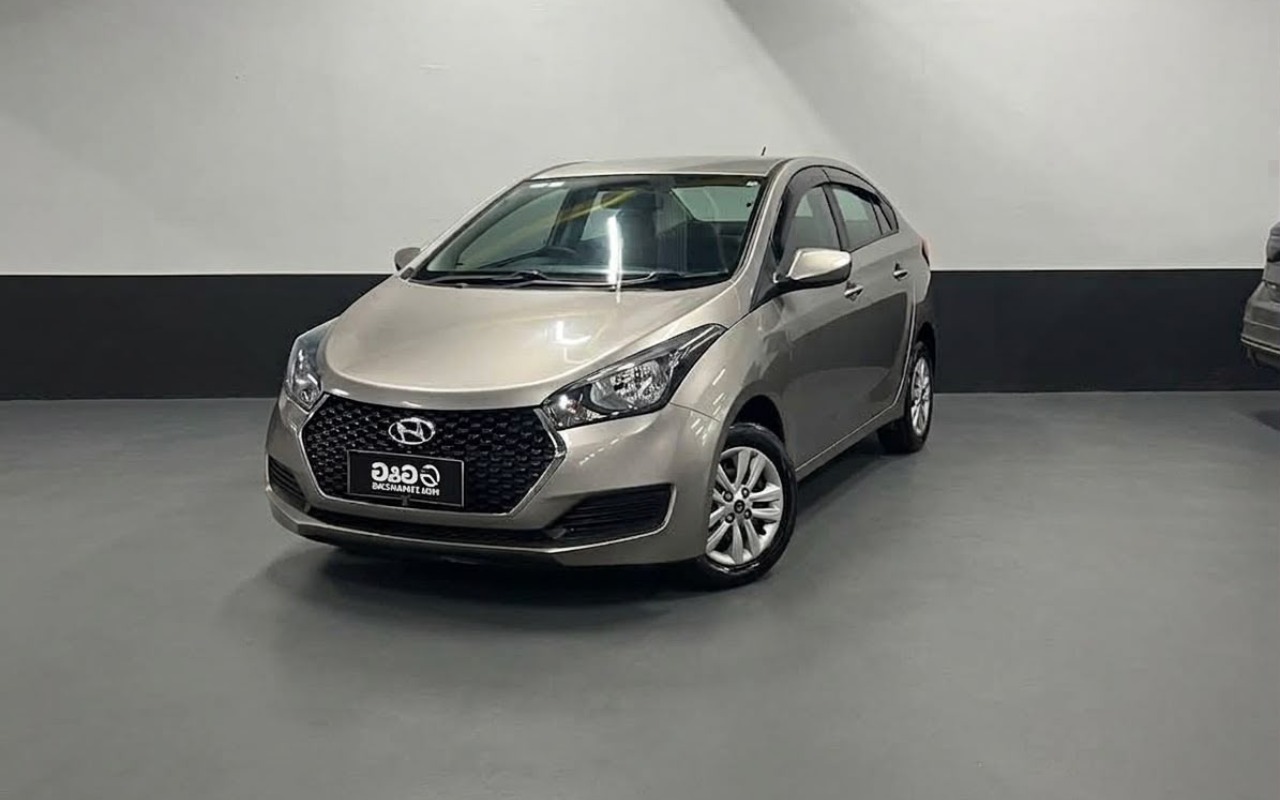 Hyundai HB20S 2019 Prata — foto 1 de 3