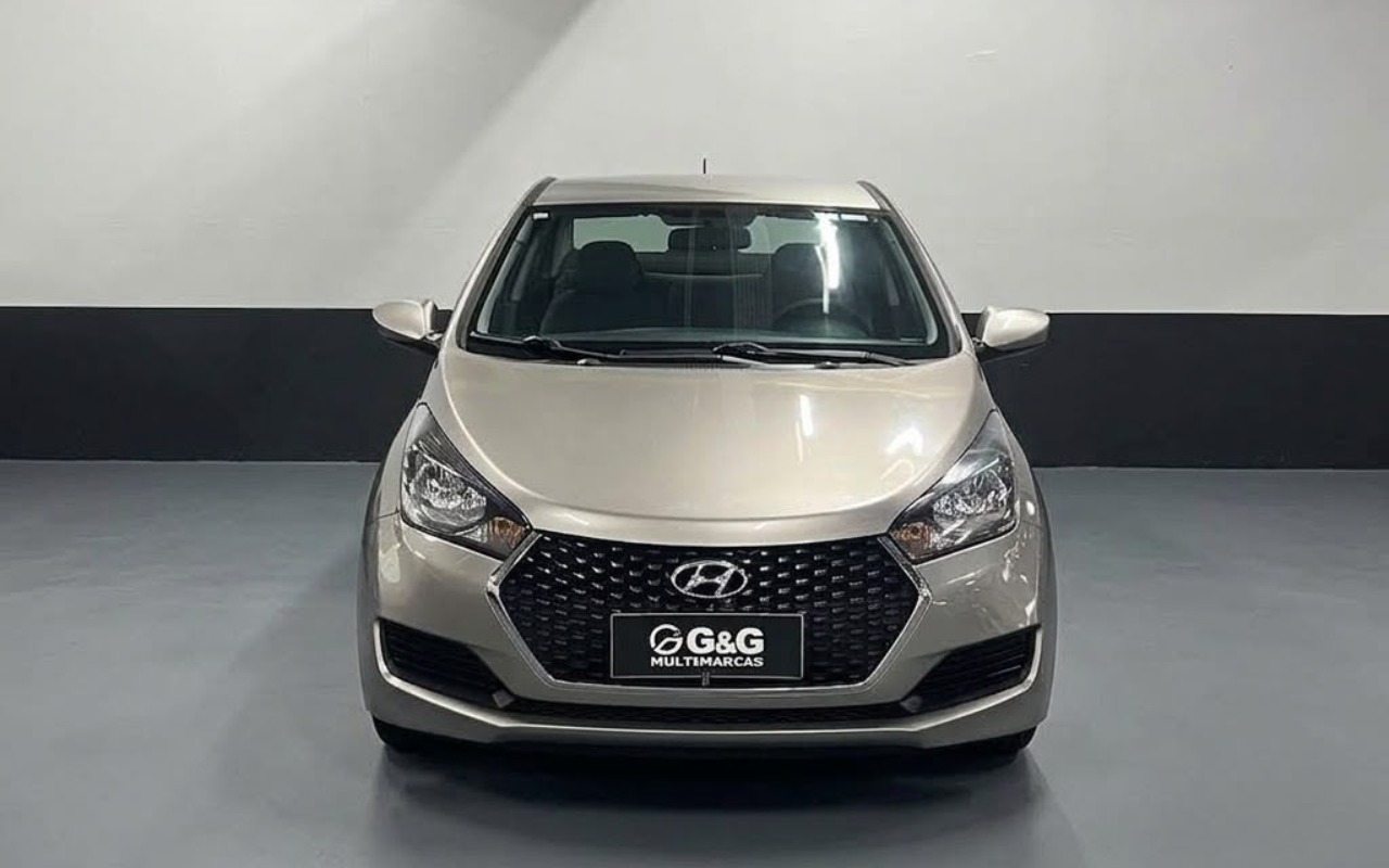 imagem-https://www.socarrao.com.br/sc-vehicle-images-prod/4176422/1790628549017-V2hhdHNBcHAgSW1hZ2UgMjAyNi0wOS0yOCBhdCAxNi4xOC4wOS5qcGVn.jpeg