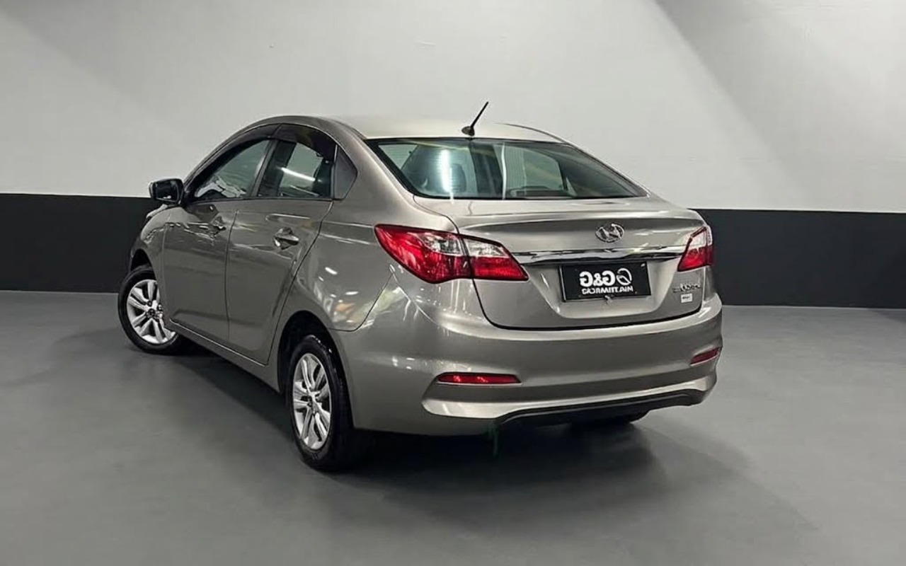 imagem-https://www.socarrao.com.br/sc-vehicle-images-prod/4176422/1790628549182-V2hhdHNBcHAgSW1hZ2UgMjAyNi0wOS0yOCBhdCAxNi4xOC4xMCAoMikuanBlZw.jpeg