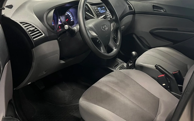 imagem-https://www.socarrao.com.br/sc-vehicle-images-prod/4176422/1790628549517-V2hhdHNBcHAgSW1hZ2UgMjAyNi0wOS0yOCBhdCAxNi4xOC4xMCAoMykuanBlZw.jpeg
