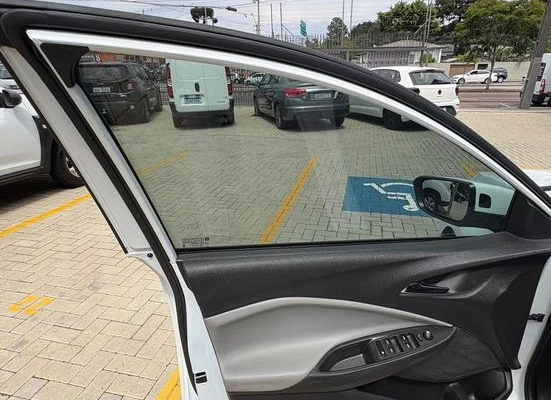 imagem-https://www.socarrao.com.br/sc-vehicle-images-prod/4176424/1791469467177-8522468_9_B_a193e91a6d.jpeg