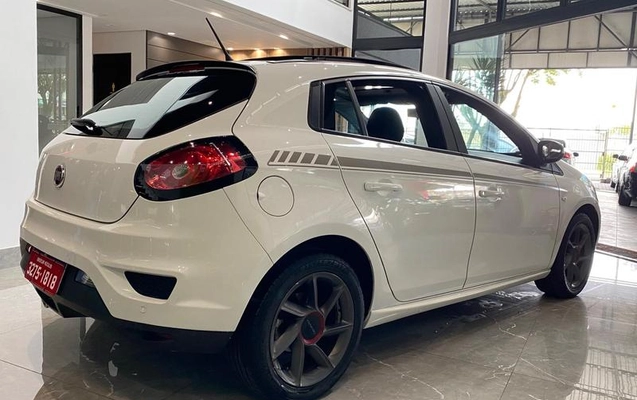 imagem-https://www.socarrao.com.br/sc-vehicle-images-prod/4176515/1790628996040-8505175_1_B_145a13fc3d.jpeg