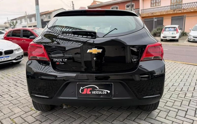 imagem-https://www.socarrao.com.br/sc-vehicle-images-prod/4176630/1790629282426-8492496_3_B_b46d5368a5.jpeg