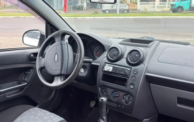 imagem-https://www.socarrao.com.br/sc-vehicle-images-prod/4176634/1790629302707-o91aDtx7hk3L6rvBrBTzGXIZgW7DBKWB.jpg