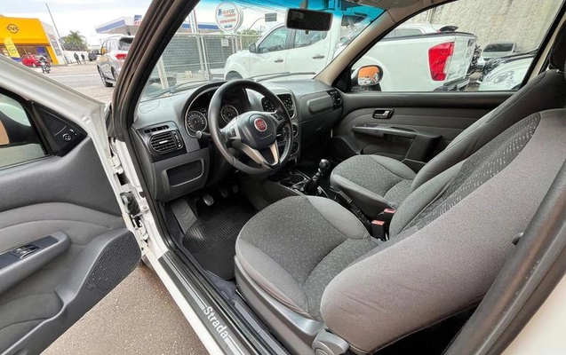 imagem-https://www.socarrao.com.br/sc-vehicle-images-prod/4176676/1790629917917-8522655_2_B_04eaf4ecf5.jpeg