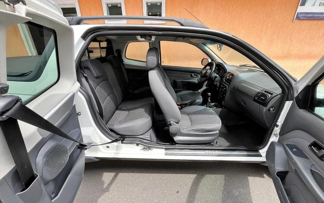 imagem-https://www.socarrao.com.br/sc-vehicle-images-prod/4176676/1790629917924-8522655_0_B_ad0d139531.jpeg