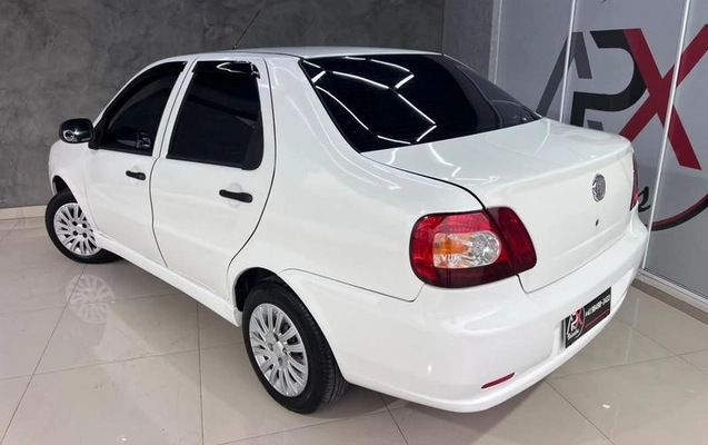 imagem-https://www.socarrao.com.br/sc-vehicle-images-prod/4176784/1790943310231-8089000_8_B_489815fb20.jpeg