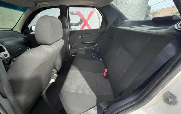 imagem-https://www.socarrao.com.br/sc-vehicle-images-prod/4176784/1790943310234-8089000_13_B_9382fa5e28.jpeg