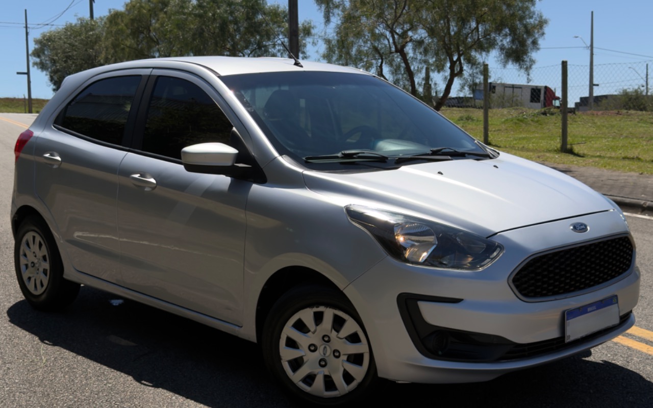 imagem-https://www.socarrao.com.br/sc-vehicle-images-prod/4176926/1790631069755-SU1HXzgxNjIuanBlZw.jpeg