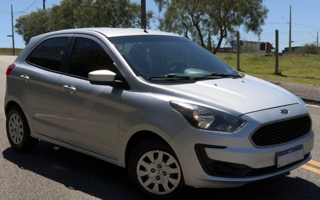 imagem-https://www.socarrao.com.br/sc-vehicle-images-prod/4176926/1790631069755-SU1HXzgxNjIuanBlZw.jpeg