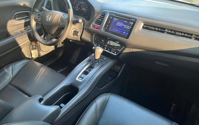 imagem-https://www.socarrao.com.br/sc-vehicle-images-prod/4176969/1790643219180-70dmeL3tqDLHAxtuLEp5dwPDIg05b5P9.jpg