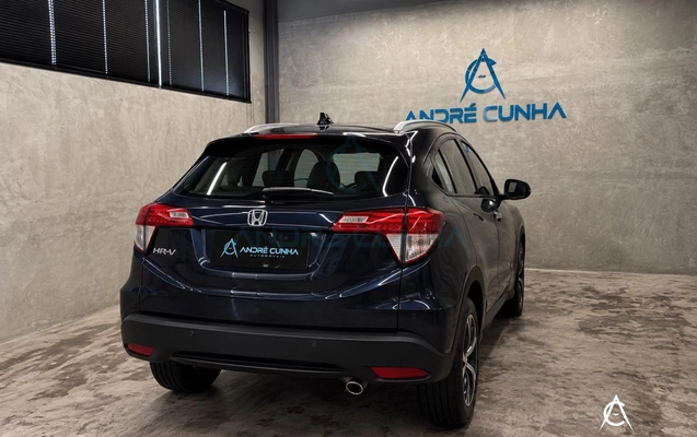 imagem-https://www.socarrao.com.br/sc-vehicle-images-prod/4177002/1790630837085-752ac7928db745f0a6bb305281e6ecba_1790630456344.jpg