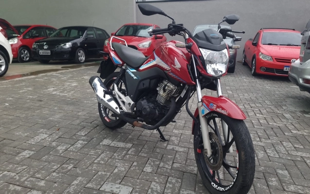 imagem-https://www.socarrao.com.br/sc-vehicle-images-prod/4177024/1790631075227-7_062932.jpg
