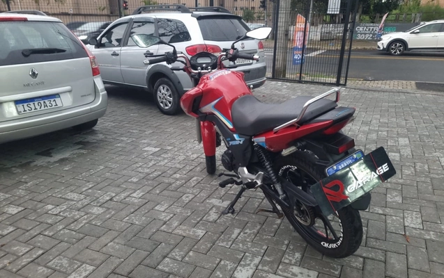imagem-https://www.socarrao.com.br/sc-vehicle-images-prod/4177024/1790631075229-9_062932.jpg