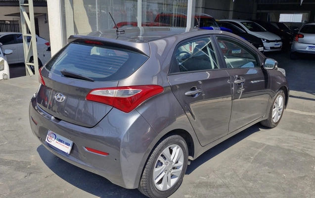 imagem-https://www.socarrao.com.br/sc-vehicle-images-prod/4177037/1790632544716-NS5qcGVn.jpeg